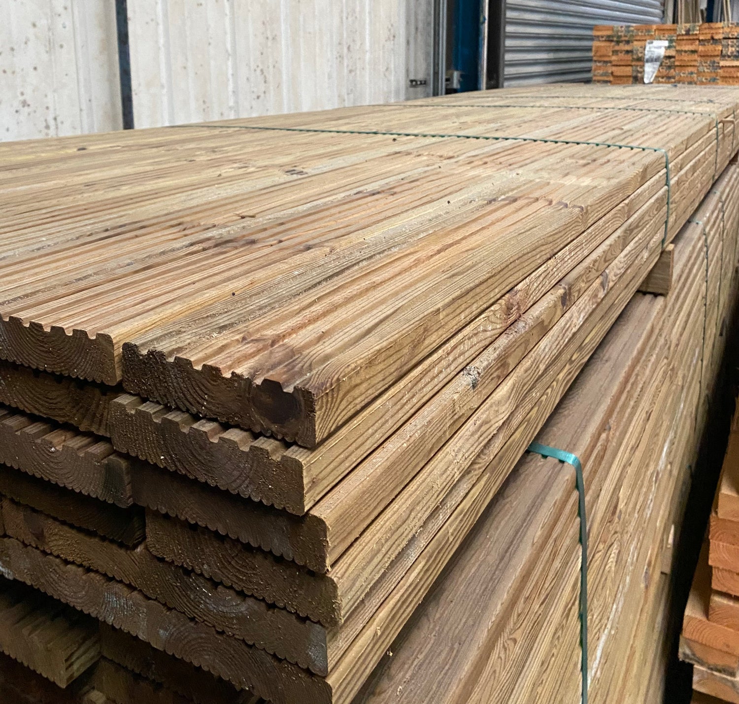 DECKING